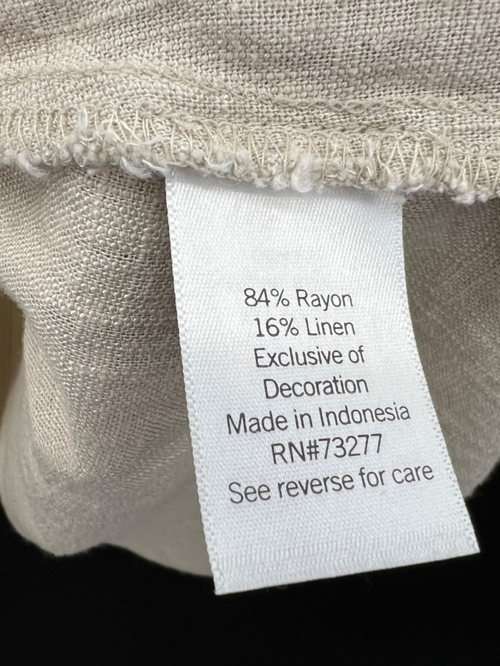 Nine West Women’s Sz S Beige Smocked Cinch Waist Round Neck Flutter Sleeve Top - Picture 4 of 7